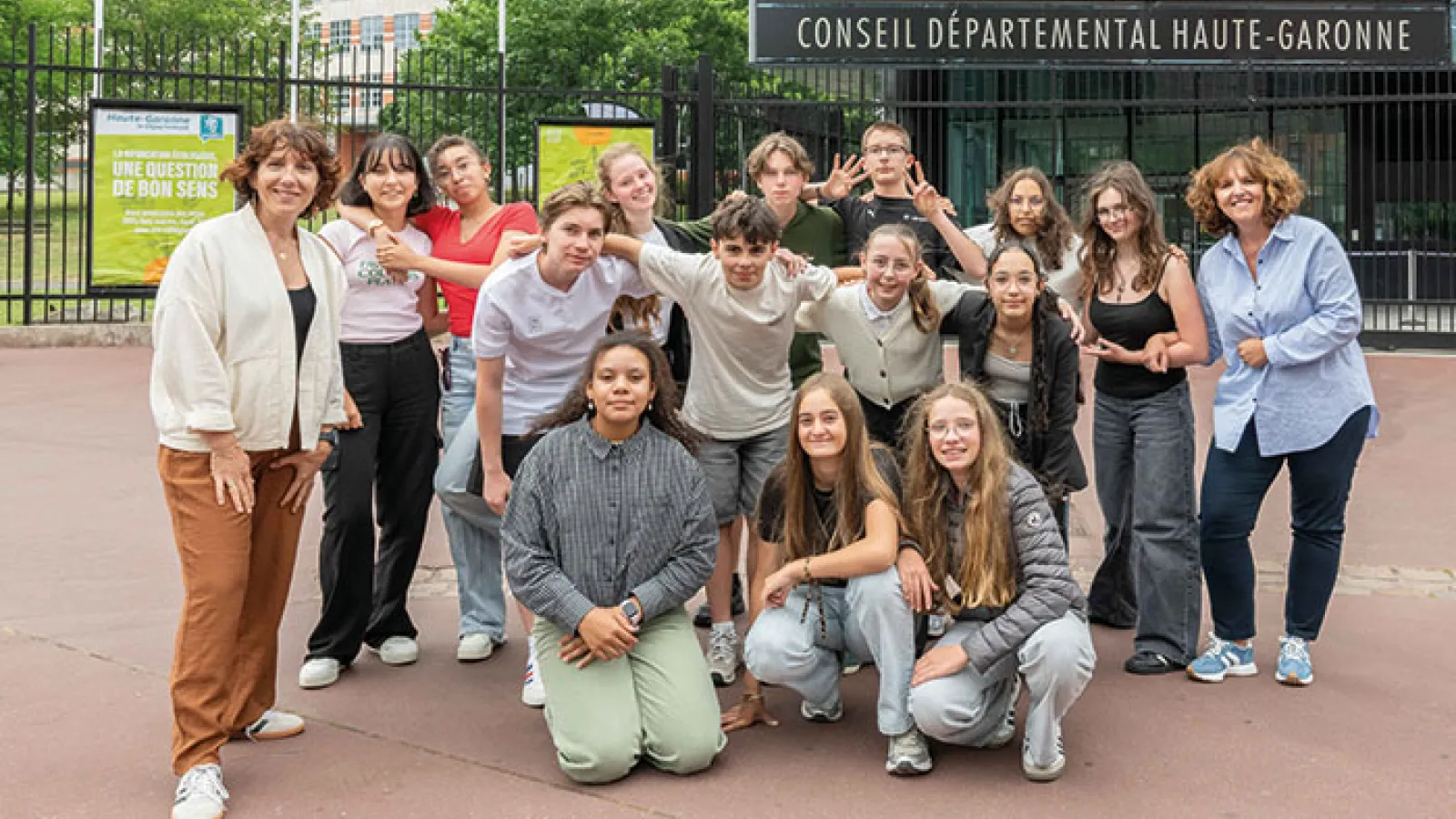 Les élèves de Louisa Paulin partie prenantes de DISPO et leurs enseignantes